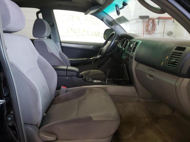 Photo 5 from auction – 2003 TOYOTA 4RUNNER SR with VIN JTEZU14R430012629