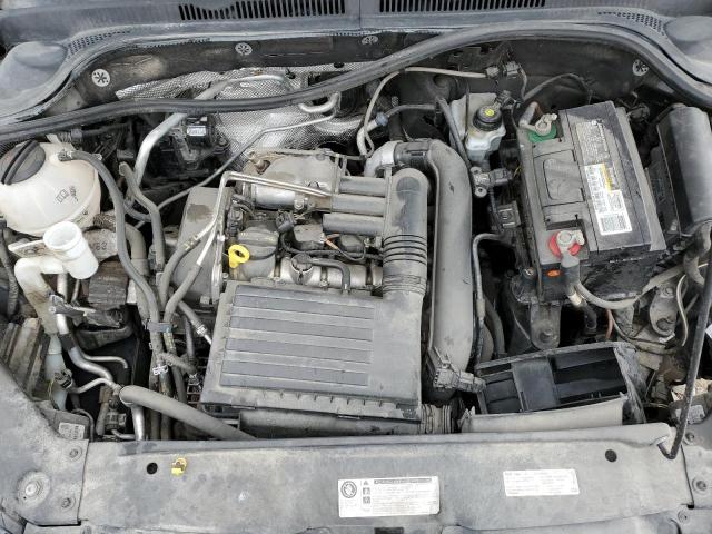 Photo 7 from auction – 2017 VOLKSWAGEN JETTA S with VIN 3VW2B7AJ7HM403322