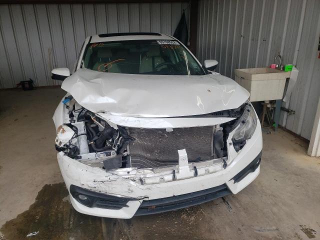 Photo 9 from auction – 2017 HONDA CIVIC EX with VIN 19XFC1F32HE018303