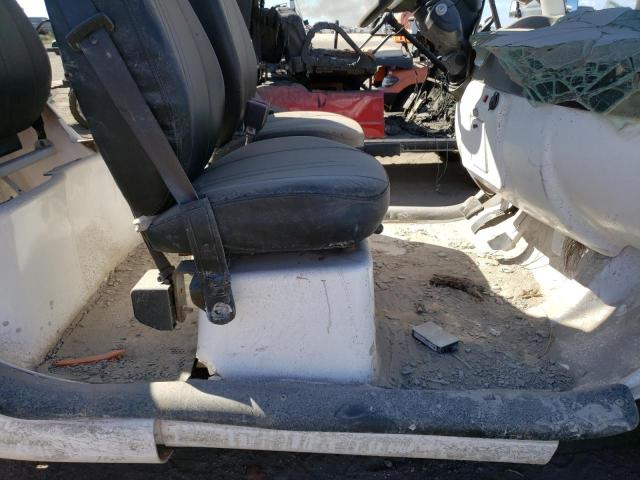 Photo 9 from auction – 2014 GEM GOLF CART with VIN 52CG4SGA4E0010027