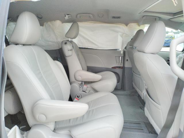 Photo 6 from auction – 2014 TOYOTA SIENNA XLE with VIN 5TDYK3DC0ES414452