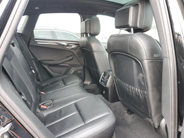 Photo 11 from auction – 2017 PORSCHE MACAN with VIN WP1AA2A54HLB82916
