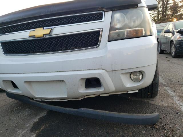 Photo 9 from auction – 2008 CHEVROLET SUBURBAN C with VIN 1GNFC16068R140597
