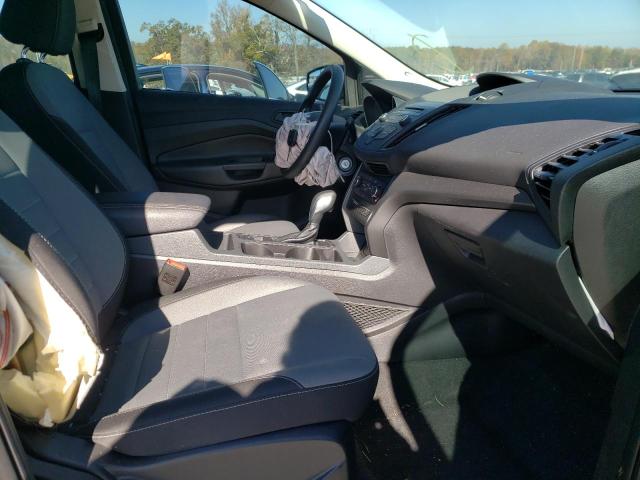 Photo 5 from auction – 2017 FORD ESCAPE S with VIN 1FMCU0F79HUB72744