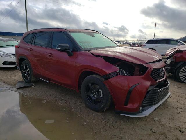 TOYOTA HIGHLANDER 2022 with VIN 5TDLZRAH5NS132316 - Photo from auction