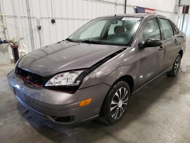 Photo 2 from auction – 2006 FORD FOCUS ZX4 with VIN 1FAFP34N96W103877