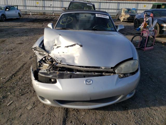 Photo 9 from auction – 2002 MAZDA MX-5 MIATA with VIN JM1NB353020220083