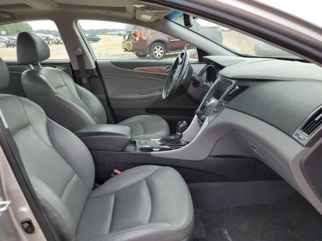 Photo 5 from auction – 2013 HYUNDAI SONATA HYB with VIN KMHEC4A44DA093297