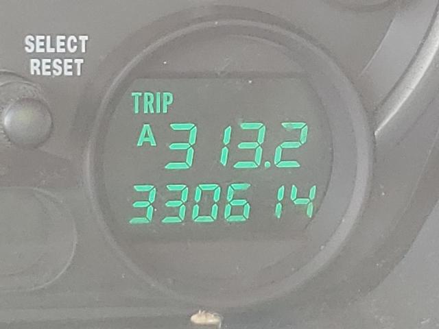 Photo 8 from auction – 2004 HONDA PILOT EXL with VIN 2HKYF18614H517378