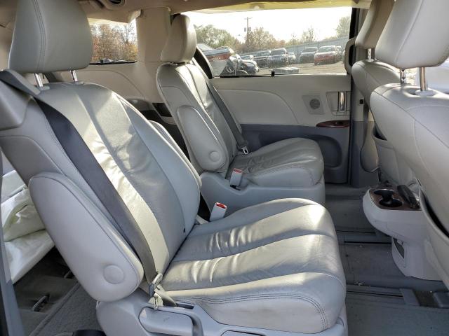 Zdjęcie 6 z aukcji – 2012 TOYOTA SIENNA XLE z VIN 5TDDK3DC5CS032123