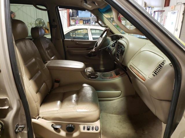 Photo 5 from auction – 2000 LINCOLN NAVIGATOR with VIN 5LMPU28A4YLJ00777