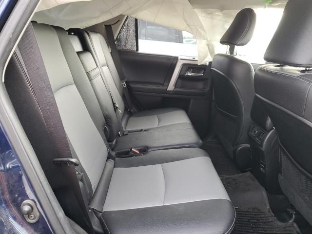 Photo 6 from auction – 2018 TOYOTA 4RUNNER SR with VIN JTEBU5JR0J5525258