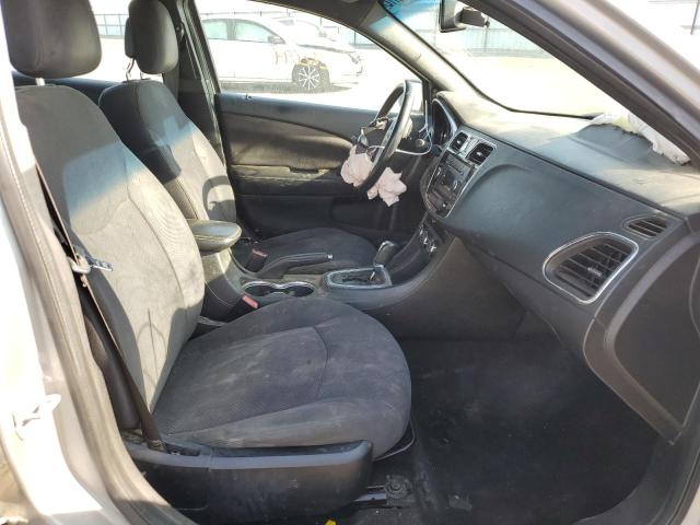 Photo 5 from auction – 2013 CHRYSLER 200 TOURIN with VIN 1C3CCBBB9DN609387