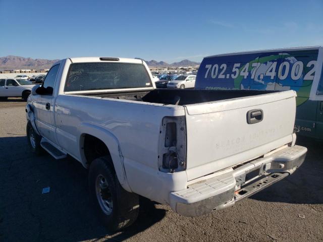 Photo 3 from auction – 2004 CHEVROLET SILVERADO with VIN 1GCHC24U74E193534