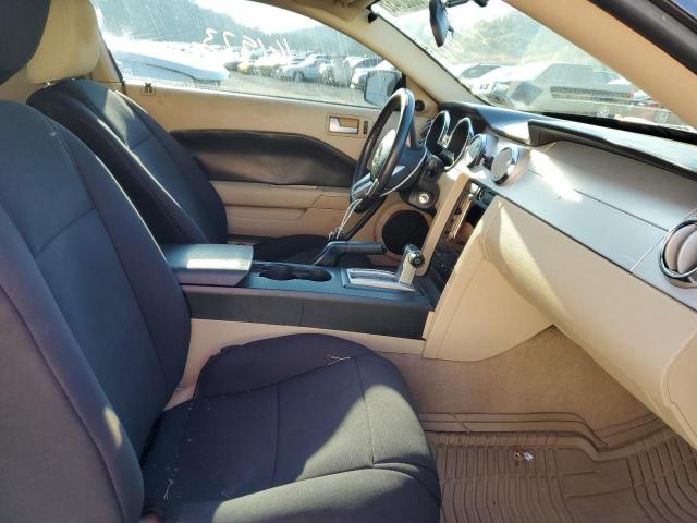 Photo 5 from auction – 2005 FORD MUSTANG with VIN 1ZVFT80N555253141