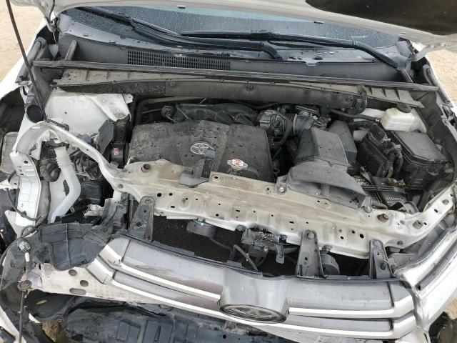 Photo 7 from auction – 2017 TOYOTA HIGHLANDER with VIN 5TDBZRFH5HS466435