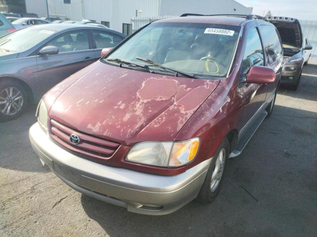 Photo 2 from auction – 2002 TOYOTA SIENNA LE with VIN 4T3ZF13C92U477526