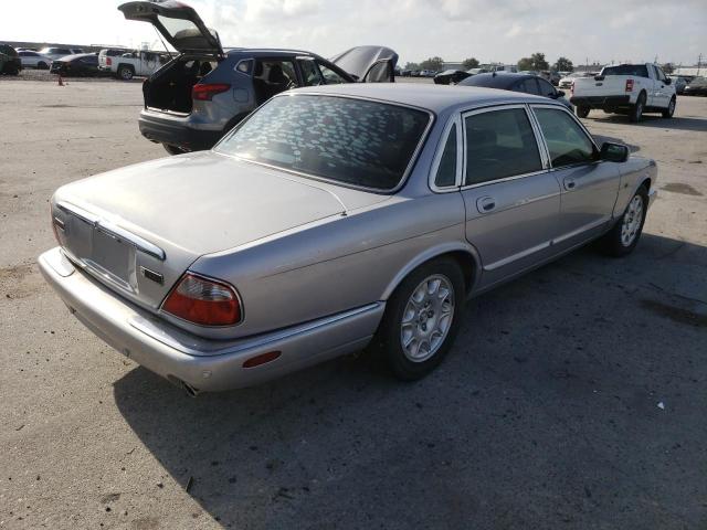 Photo 4 from auction – 2002 JAGUAR XJ8 with VIN SAJDA14C82LF48262