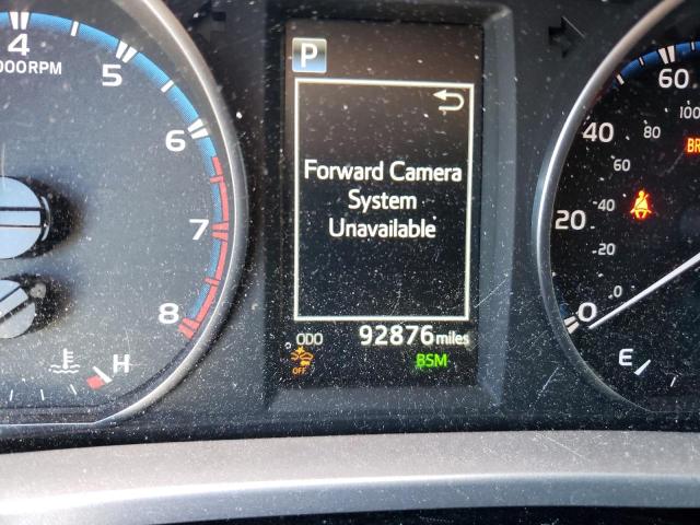 Photo 8 from auction – 2017 TOYOTA RAV4 XLE with VIN JTMRFREV3HJ711762