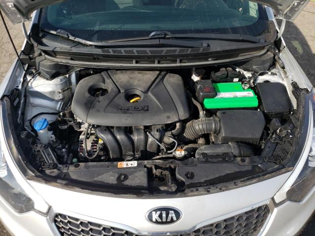 Photo 7 from auction – 2016 KIA FORTE LX with VIN KNAFK5A81G5621103