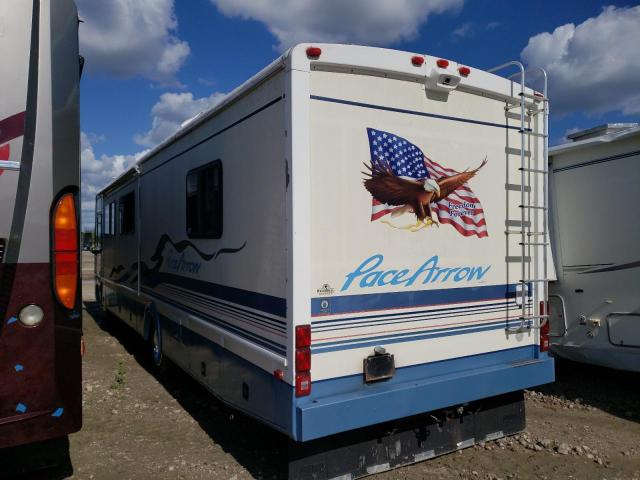 Photo 3 from auction – 1999 PACE MOTORHOME with VIN 3FCNF53S1XJA20510