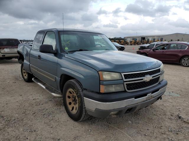CHEVROLET SILVERADO 2006 with VIN 1GCEC19V96Z203281 - Photo from auction
