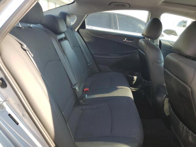 Photo 6 from auction – 2012 HYUNDAI SONATA SE with VIN 5NPEC4AC6CH436789