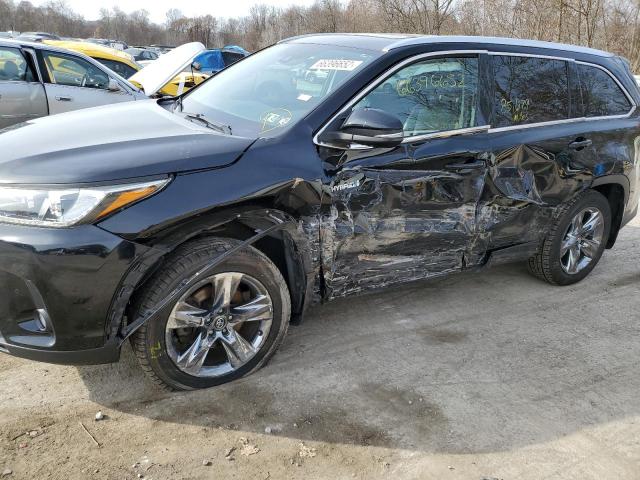 Photo 9 from auction – 2018 TOYOTA HIGHLANDER with VIN 5TDDGRFH0JS042181