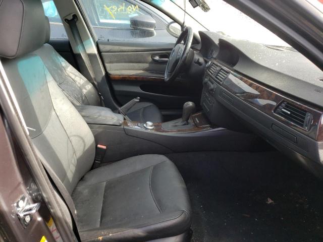 Photo 5 from auction – 2006 BMW 325 I with VIN WBAVB13566KX69948