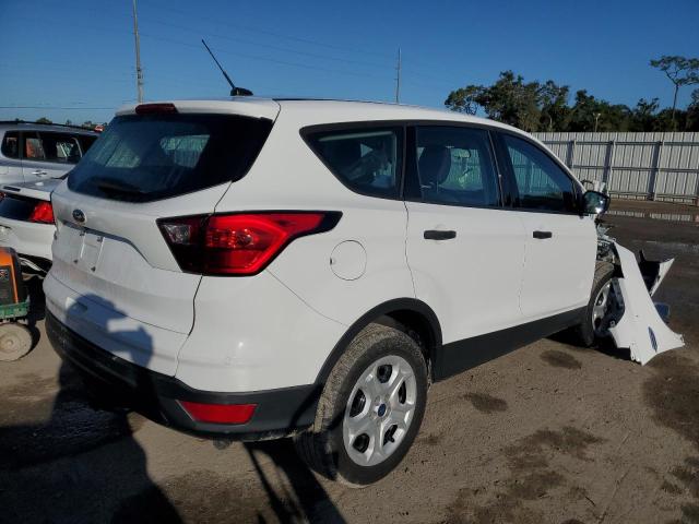 Photo 4 from auction – 2019 FORD ESCAPE S with VIN 1FMCU0F71KUB95622