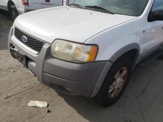 Photo 9 from auction – 2002 FORD ESCAPE XLT with VIN 1FMCU041X2KB97377