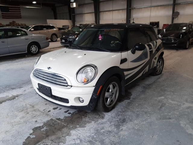Photo 2 from auction – 2007 MINI COOPER with VIN WMWMF33587TU63406