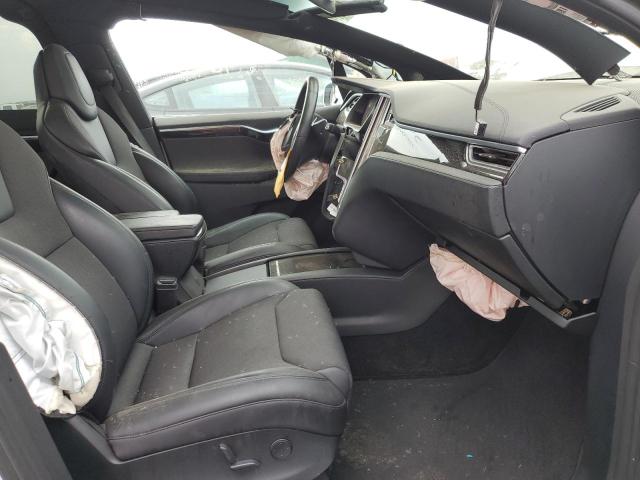 Photo 5 from auction – 2017 TESLA MODEL X with VIN 5YJXCBE2XHF059663