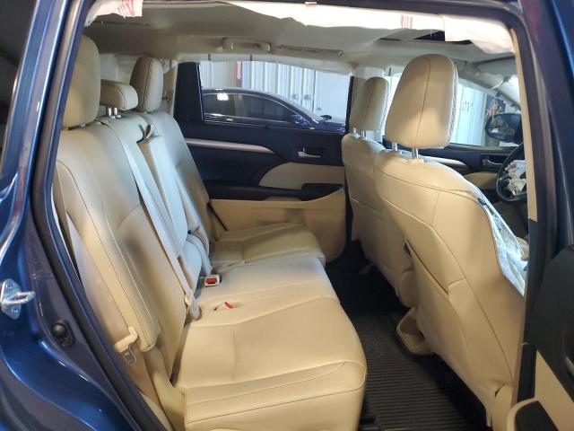 Photo 6 from auction – 2018 TOYOTA HIGHLANDER with VIN 5TDKZRFH4JS250534