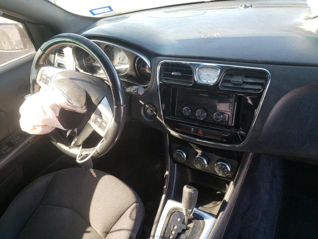 Photo 9 from auction – 2013 CHRYSLER 200 TOURIN with VIN 1C3CCBBG8DN659788
