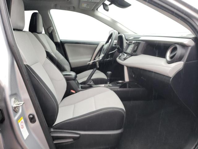 Photo 5 from auction – 2017 TOYOTA RAV4 XLE with VIN 2T3RFREV5HW691998