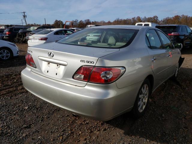 Photo 4 from auction – 2002 LEXUS ES 300 with VIN JTHBF30G520023040