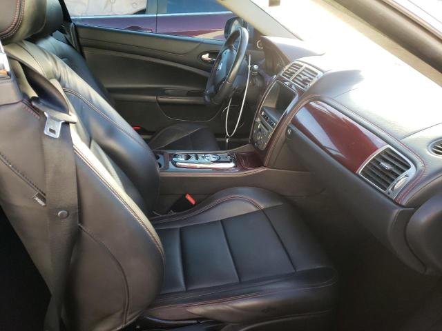 Photo 5 from auction – 2011 JAGUAR XKR with VIN SAJWA4DC8BMB40395