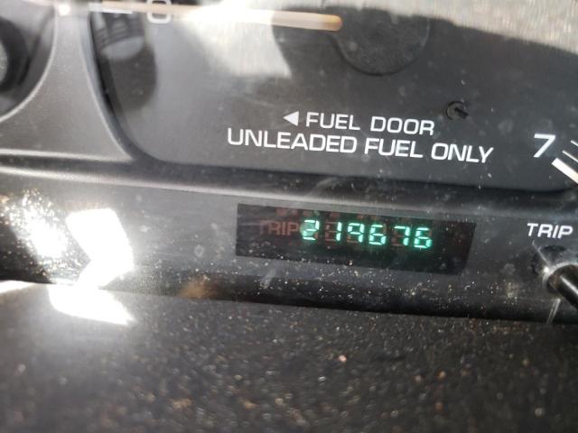 Photo 8 from auction – 2000 CHRYSLER GRAND VOYA with VIN 1C4GJ44G0YB794881