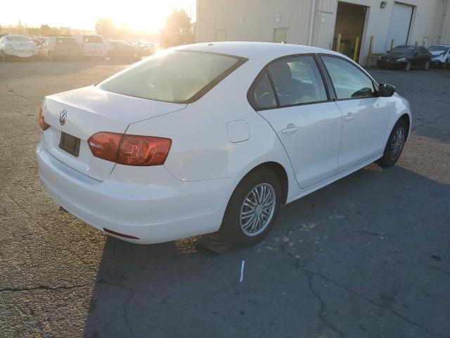 Photo 4 from auction – 2014 VOLKSWAGEN JETTA BASE with VIN 3VW2K7AJ2EM369253