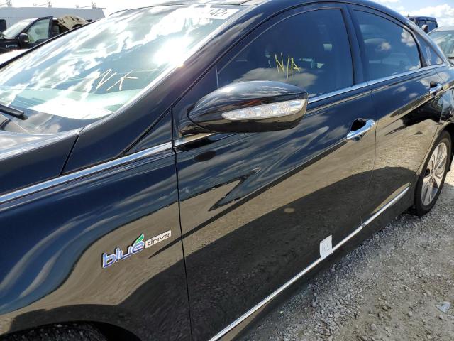 Photo 9 from auction – 2014 HYUNDAI SONATA HYB with VIN KMHEC4A4XEA115899