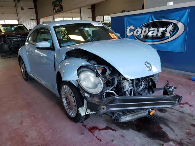VOLKSWAGEN BEETLE 2013 with VIN 3VWJP7ATXDM683312 - Photo from auction