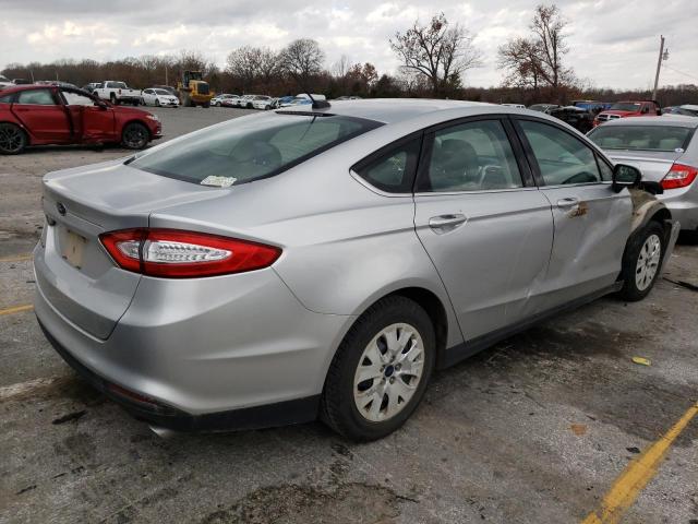 Photo 4 from auction – 2014 FORD FUSION S with VIN 3FA6P0G71ER359573
