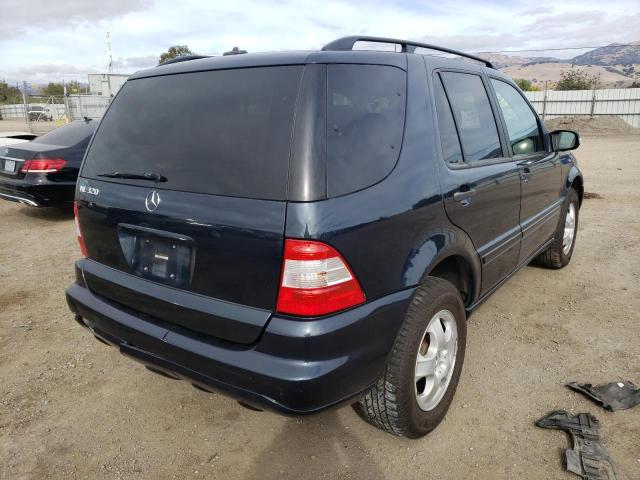 Photo 4 from auction – 2002 MERCEDES-BENZ ML 320 with VIN 4JGAB54EX2A330948