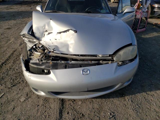 Photo 7 from auction – 2002 MAZDA MX-5 MIATA with VIN JM1NB353020220083