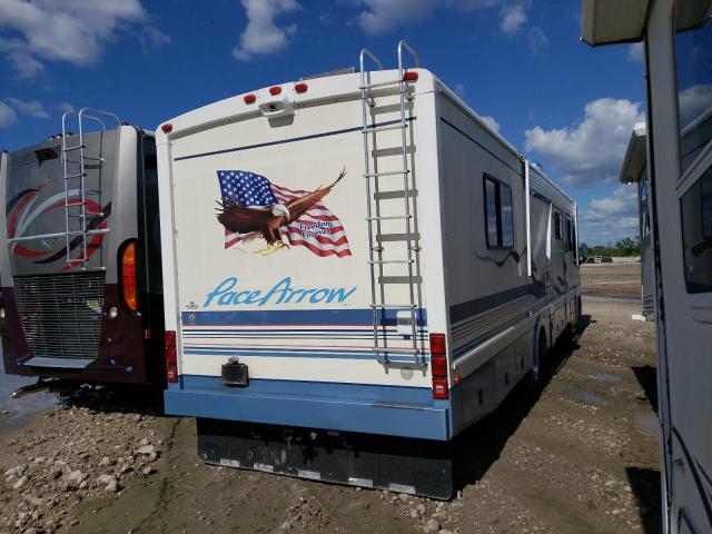 Photo 4 from auction – 1999 PACE MOTORHOME with VIN 3FCNF53S1XJA20510