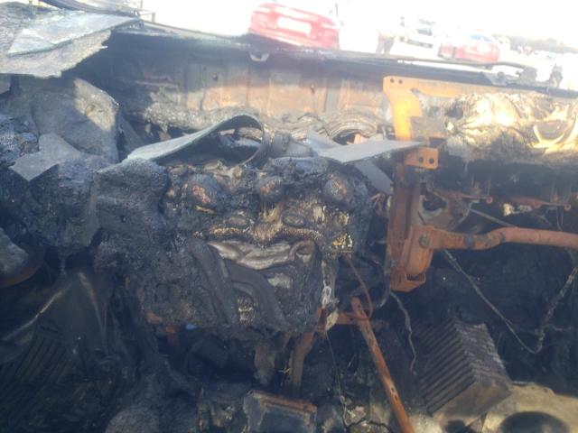 Photo 9 from auction – 2001 NISSAN FRONTIER K with VIN 1N6MD26Y31C363579