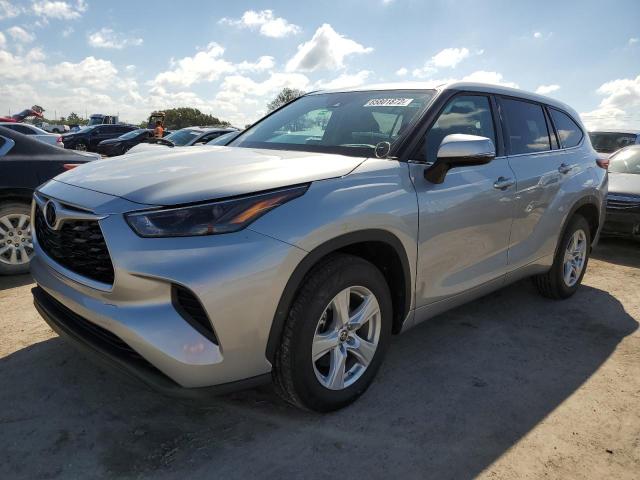 Photo 2 from auction – 2022 TOYOTA HIGHLANDER with VIN 5TDCZRAH8NS096377