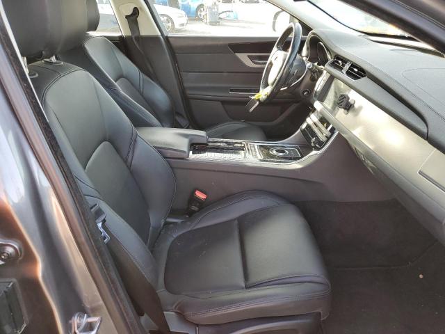 Photo 5 from auction – 2017 JAGUAR XF PREMIUM with VIN SAJBD4BV0HCY38585