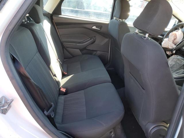 Foto 6 de la subasta – 2017 FORD FOCUS SE con VIN 1FADP3K23HL271602